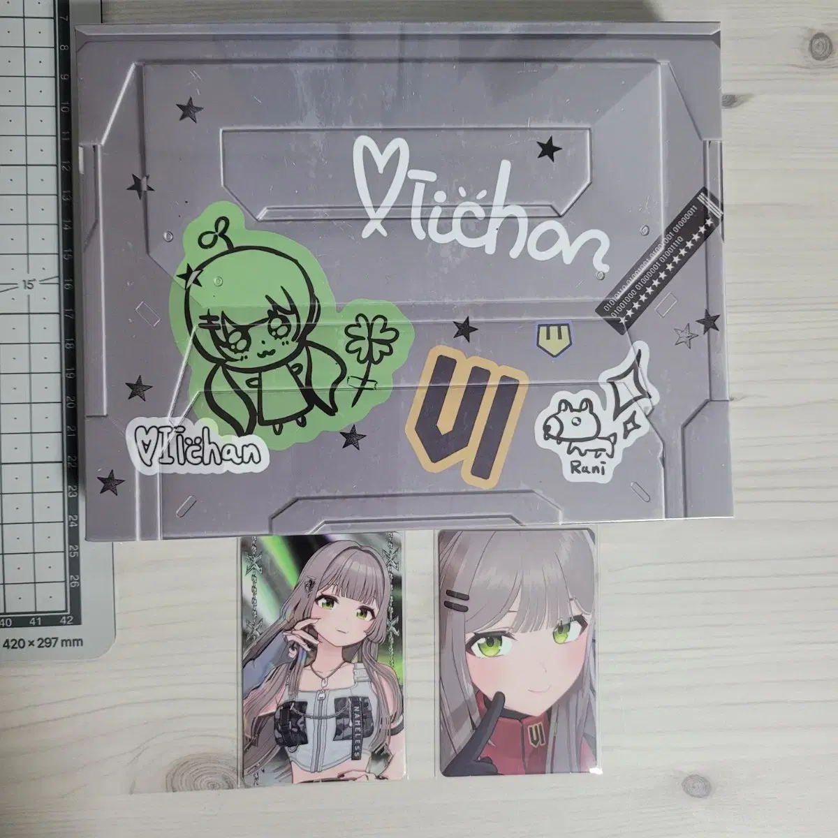 thumbnail-0